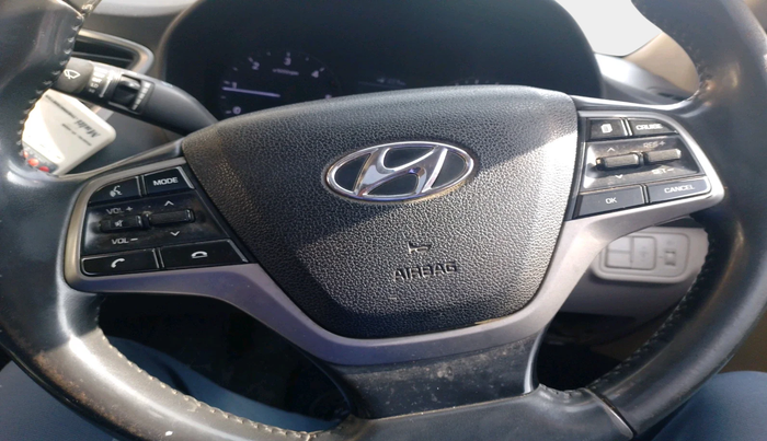 2018 Hyundai Verna 1.6 SX (O) CRDI MT, Diesel, Manual, 89,502 km, interior