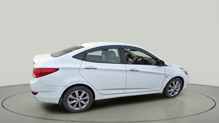 2013 Hyundai Verna FLUIDIC 1.6 VTVT SX AT, Petrol, Automatic, 73,053 km, exterior
