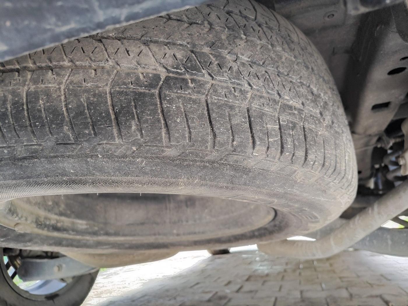 2019 Mahindra XUV500 W7, Diesel, Manual, 78,455 km, tyre