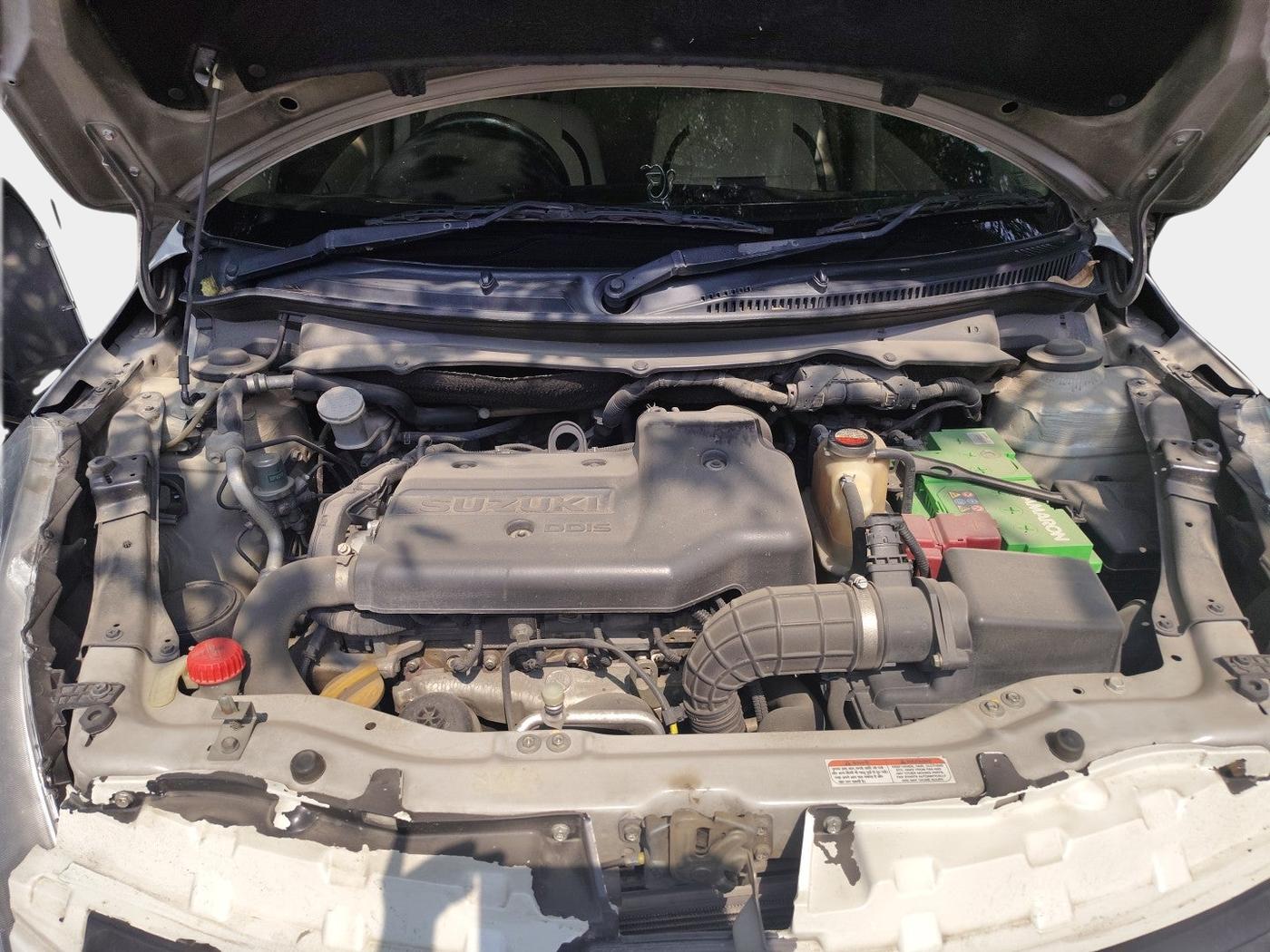2014 Maruti Swift Dzire VDI, Diesel, Manual, 1,95,664 km, exterior