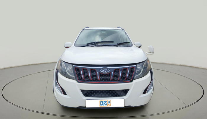 2017 Mahindra XUV500 W10, Diesel, Manual, 1,25,881 km, exterior