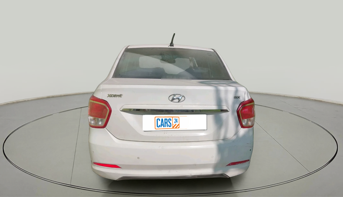2014 Hyundai Xcent SX 1.2, Petrol, Manual, 1,01,012 km, exterior