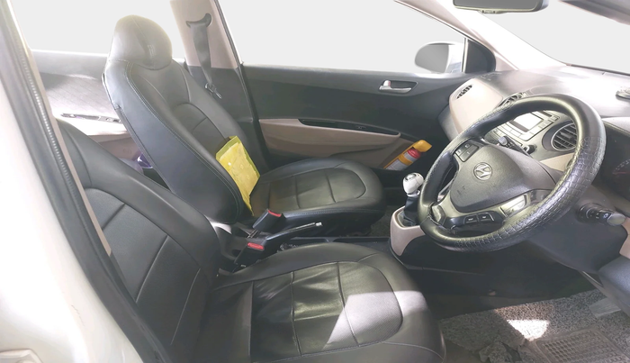 2014 Hyundai Xcent SX 1.2, Petrol, Manual, 1,01,012 km, interior