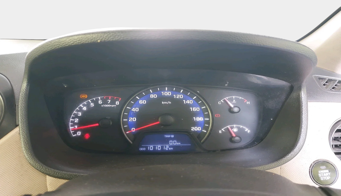 2014 Hyundai Xcent SX 1.2, Petrol, Manual, 1,01,012 km, interior