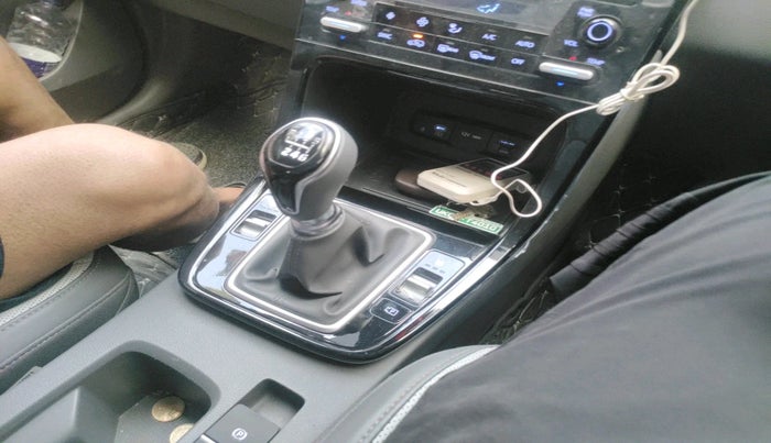 2024 Hyundai Creta SX (O) 1.5 DIESEL, Diesel, Manual, 25,468 km, interior