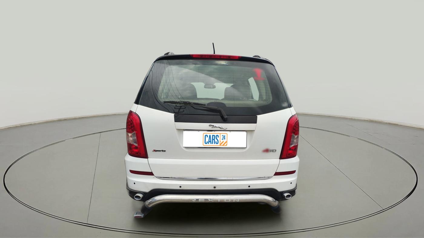 2013 Ssangyong Rexton RX7, Diesel, Automatic, 1,67,038 km, exterior