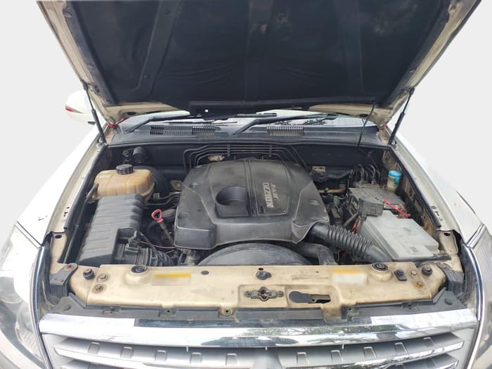 2013 Ssangyong Rexton RX7, Diesel, Automatic, 1,67,038 km, exterior