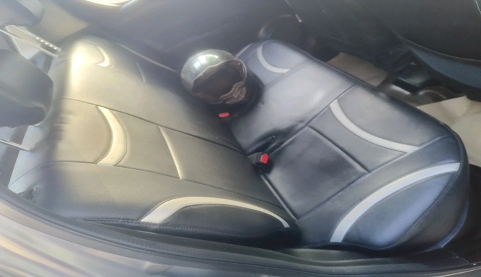 2013 Maruti Swift VXI, Petrol, Manual, 56,114 km, interior