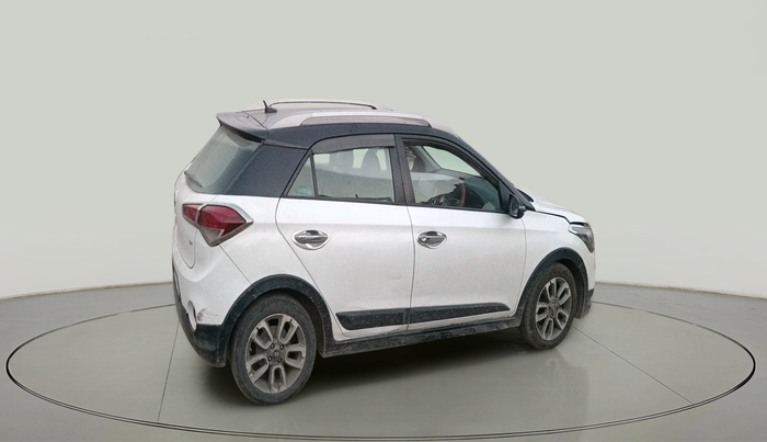 2015 Hyundai i20 Active 1.2 SX, Petrol, Manual, 1,20,100 km, exterior