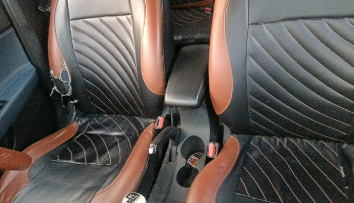 2015 Hyundai i20 Active 1.2 SX, Petrol, Manual, 1,20,100 km, interior