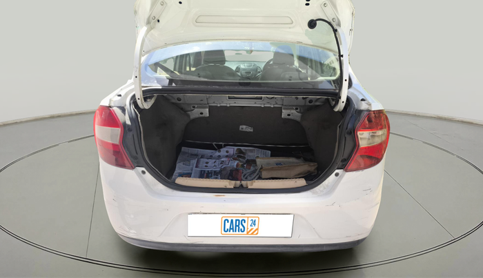 2015 Ford Figo Aspire AMBIENTE 1.2 PETROL ABS, Petrol, Manual, 1,70,295 km, exterior