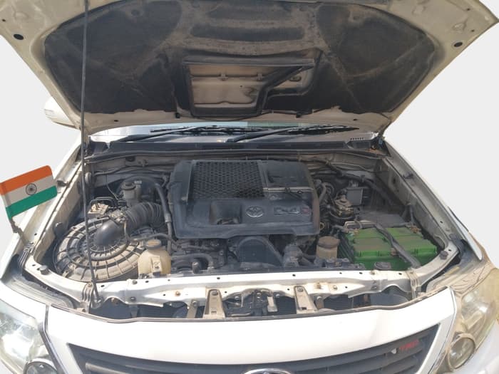 2014 Toyota Fortuner 3.0 4X2 MT, Diesel, Manual, 63,240 km, exterior