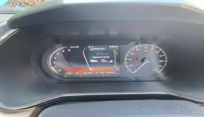 2022 Tata Safari XZ PLUS JET, Diesel, Manual, 91,245 km, interior
