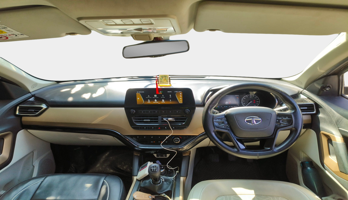 2022 Tata Safari XZ PLUS JET, Diesel, Manual, 91,245 km, interior