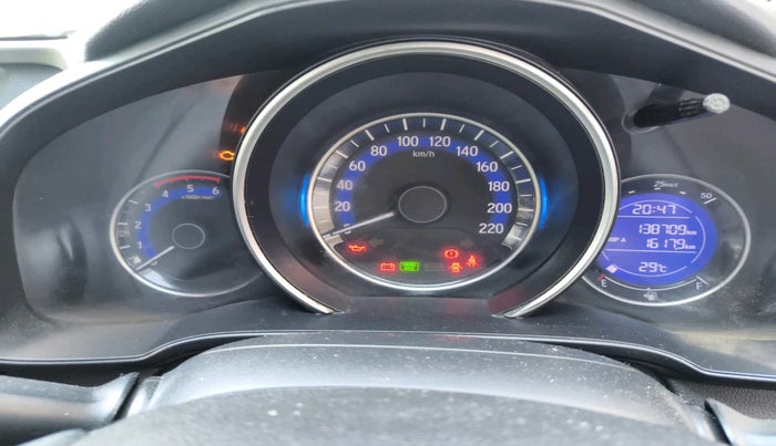 2017 Honda WR-V 1.5L I-DTEC VX MT, Diesel, Manual, 1,38,709 km, interior