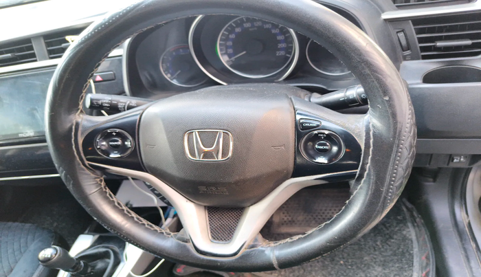2017 Honda WR-V 1.5L I-DTEC VX MT, Diesel, Manual, 1,38,709 km, interior