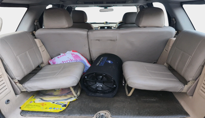 2014 Tata Safari Storme 2.2 VX 4X2, Diesel, Manual, 77,501 km, interior