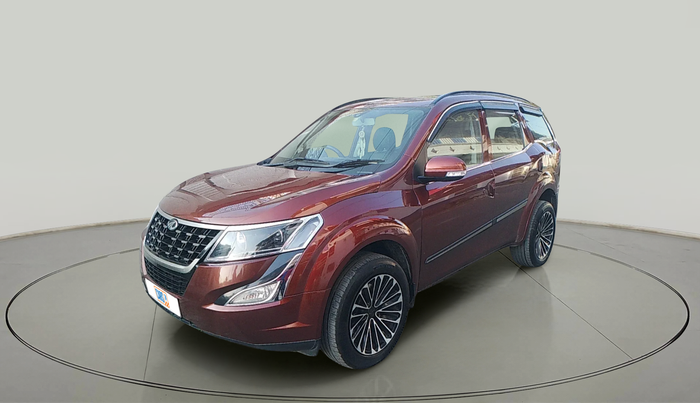 2018 Mahindra XUV500 W5, Diesel, Manual, 1,06,276 km, exterior