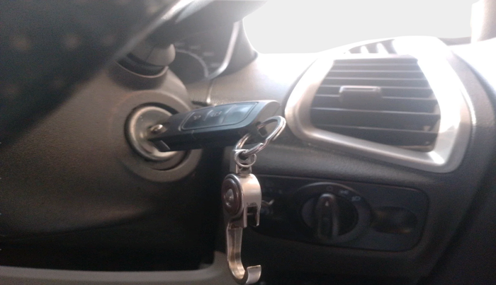 2013 Ford Ecosport AMBIENTE 1.5L DIESEL, Diesel, Manual, 1,82,774 km, interior