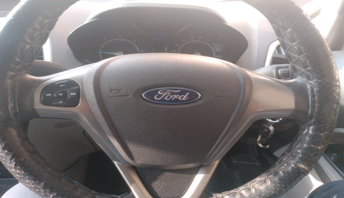 2013 Ford Ecosport AMBIENTE 1.5L DIESEL, Diesel, Manual, 1,82,774 km, interior