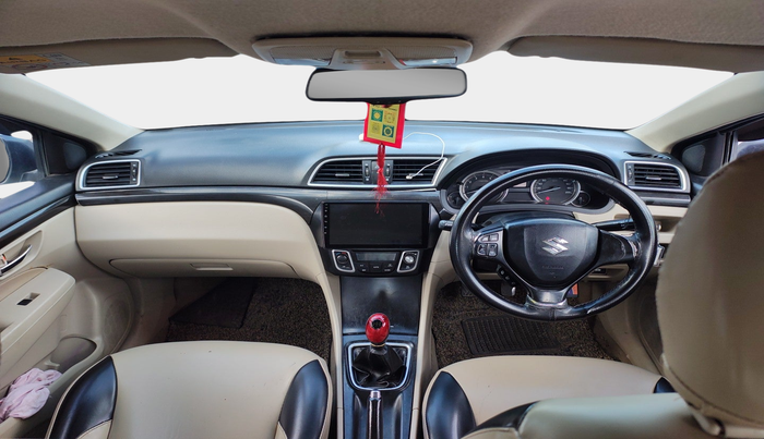 2014 Maruti Ciaz ZXI, Petrol, Manual, 1,08,927 km, interior