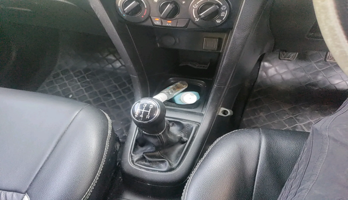 2015 Maruti Swift VXI, Petrol, Manual, 48,351 km, interior
