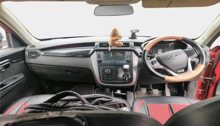 2018 Mahindra KUV 100 NXT K8 P 6 STR, Petrol, Manual, 39,569 km, interior