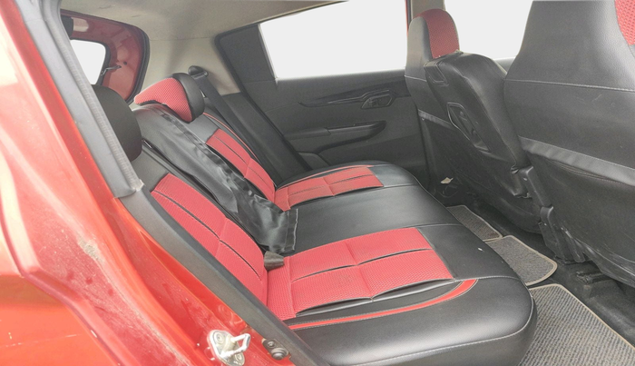 2018 Mahindra KUV 100 NXT K8 P 6 STR, Petrol, Manual, 39,569 km, interior