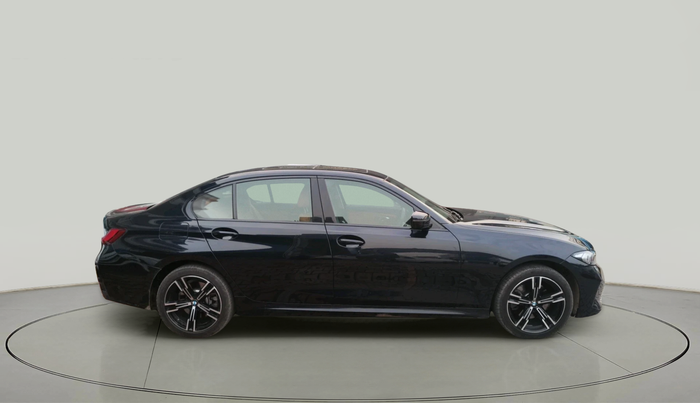 2024 BMW 3 SERIES GRAN LIMOUSINE 330Li M Sport, Petrol, Automatic, 10,802 km, exterior