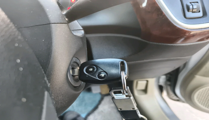 2015 Honda Mobilio 1.5L I-VTEC S, Petrol, Manual, 60,926 km, interior