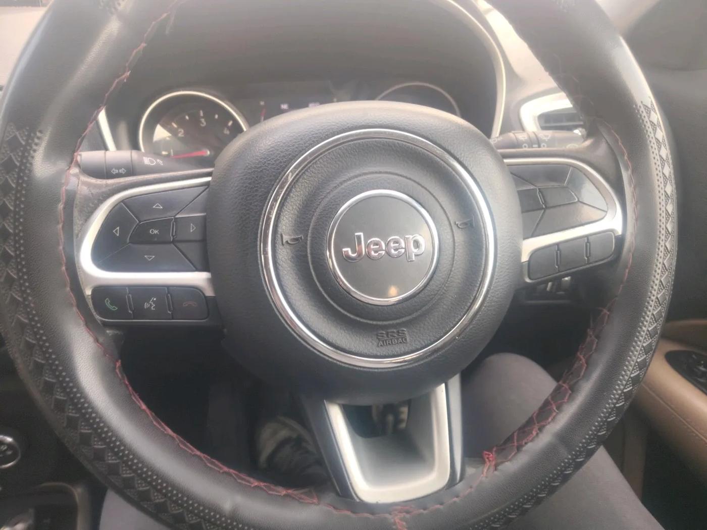2017 Jeep Compass LONGITUDE 2.0 DIESEL, Diesel, Manual, 91,350 km, interior