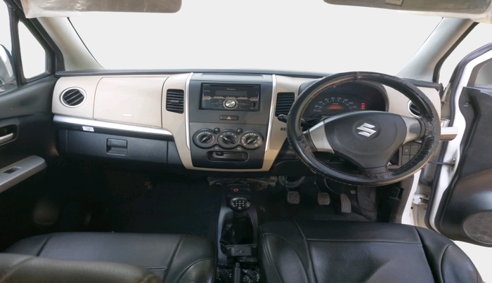 2017 Maruti Wagon R 1.0 LXI, Petrol, Manual, 68,729 km, interior