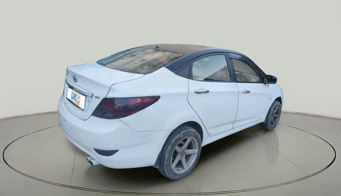 2012 Hyundai Verna FLUIDIC 1.6 CRDI SX, Diesel, Manual, 1,09,402 km, exterior