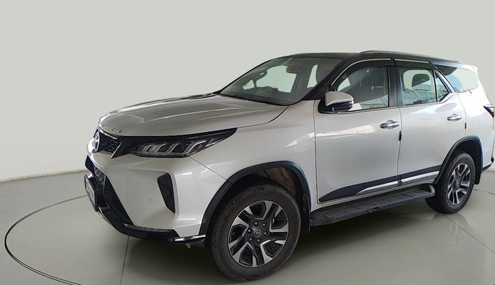 2023 Toyota Fortuner 4X4 AT 2.8 LEGENDER, Diesel, Automatic, 8,005 km, exterior