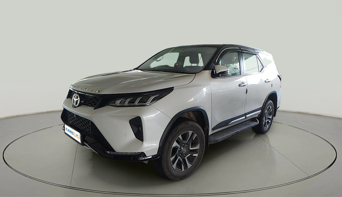 2023 Toyota Fortuner 4X4 AT 2.8 LEGENDER, Diesel, Automatic, 8,005 km, exterior