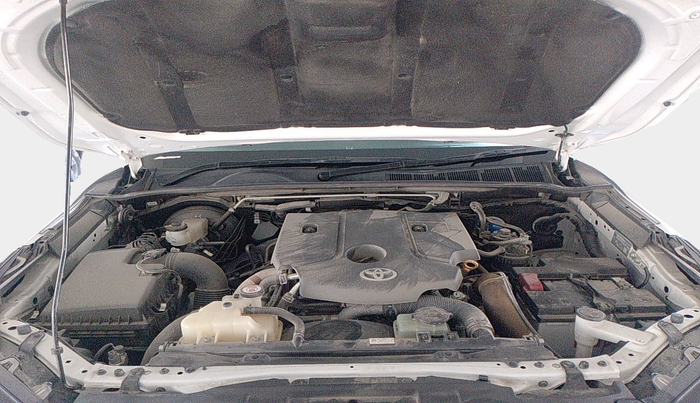 2023 Toyota Fortuner 4X4 AT 2.8 LEGENDER, Diesel, Automatic, 8,005 km, exterior