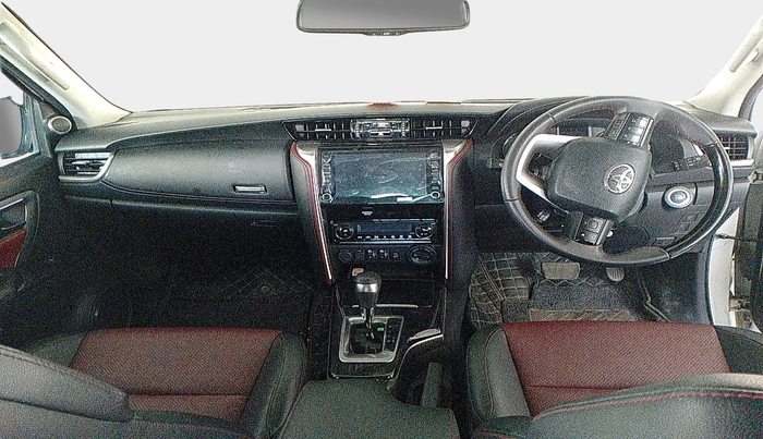 2023 Toyota Fortuner 4X4 AT 2.8 LEGENDER, Diesel, Automatic, 8,005 km, interior