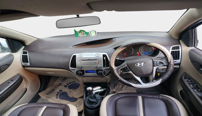 2011 Hyundai i20 SPORTZ 1.2, Petrol, Manual, 98,698 km, interior