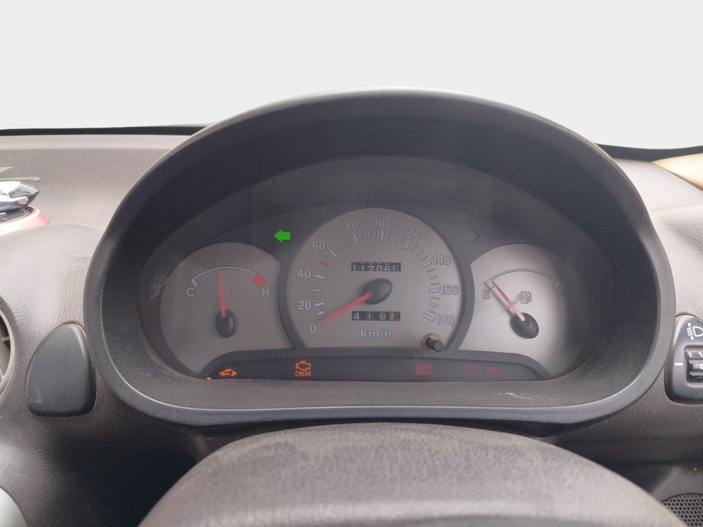 2011 Hyundai Santro Xing GLS, Petrol, Manual, 1,17,068 km, interior