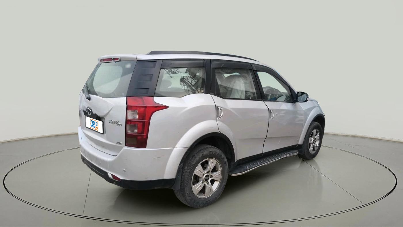 2014 Mahindra XUV500 W8, Diesel, Manual, 2,71,831 km, exterior