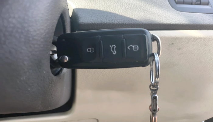 2014 Volkswagen Vento HIGHLINE DIESEL 1.6, Diesel, Manual, 58,169 km, interior