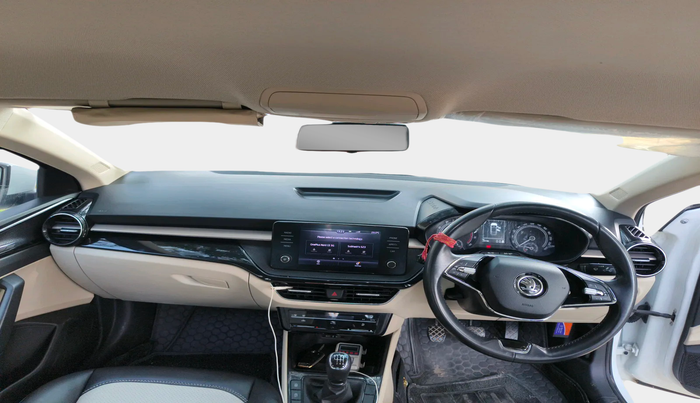 2023 Skoda SLAVIA Ambition 1.5L TSI, Petrol, Manual, 24,746 km, interior
