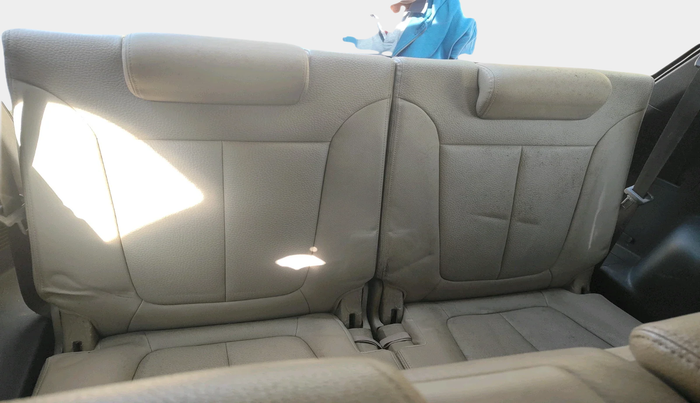 2011 Hyundai Santa Fe 2 WD, Diesel, Manual, 1,47,213 km, interior