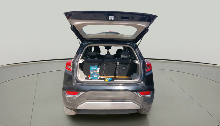 2019 Mahindra XUV300 W8 (O) 1.2 PETROL, Petrol, Manual, 63,001 km, exterior