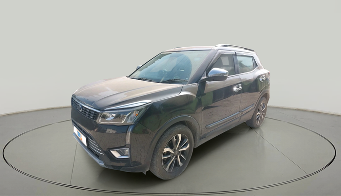 2019 Mahindra XUV300 W8 (O) 1.2 PETROL, Petrol, Manual, 63,001 km, exterior