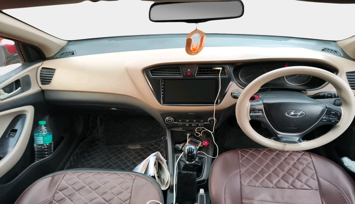 2015 Hyundai Elite i20 SPORTZ 1.2 (O), Petrol, Manual, 1,62,160 km, interior