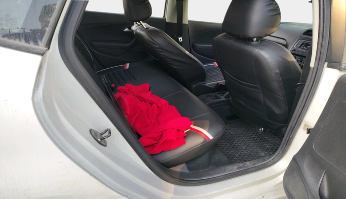 2018 Volkswagen Polo COMFORTLINE 1.0L MPI, Petrol, Manual, 51,723 km, interior