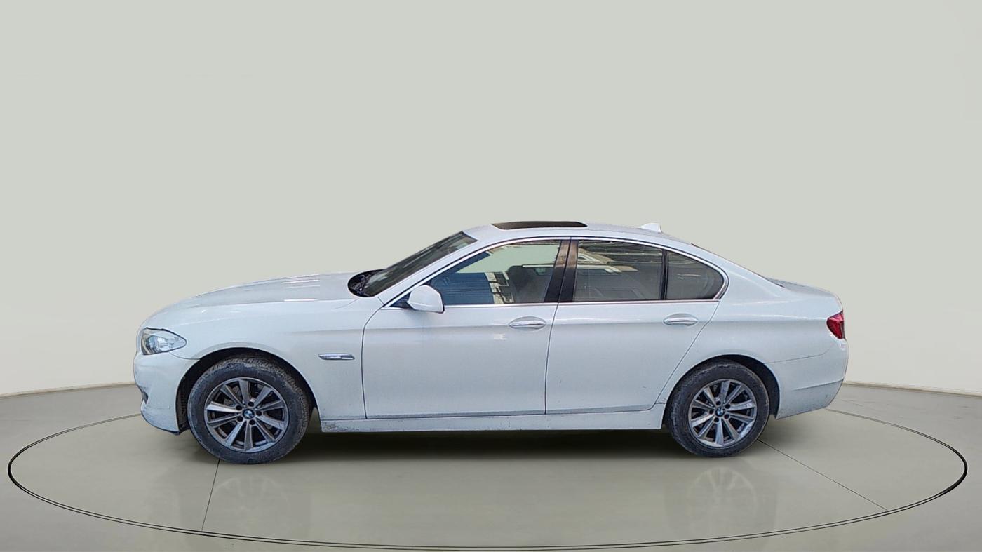 2013 BMW 5 Series 520D 2.0, Diesel, Automatic, 1,02,292 km, exterior