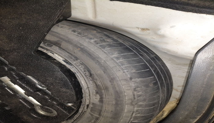 2019 Honda WR-V 1.5L I-DTEC VX MT, Diesel, Manual, 1,00,977 km, tyre