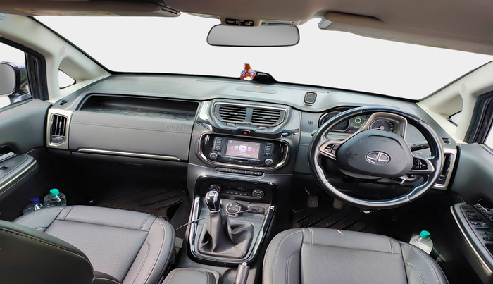 2018 Tata Hexa XT 4X2 6 STR, Diesel, Manual, 82,609 km, interior